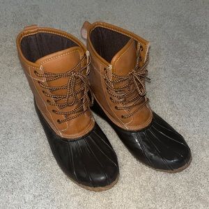Target snow/hiking boots. Size 10